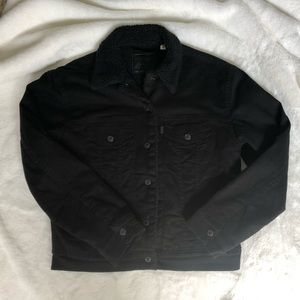 Black Levi’s Jean Jacket